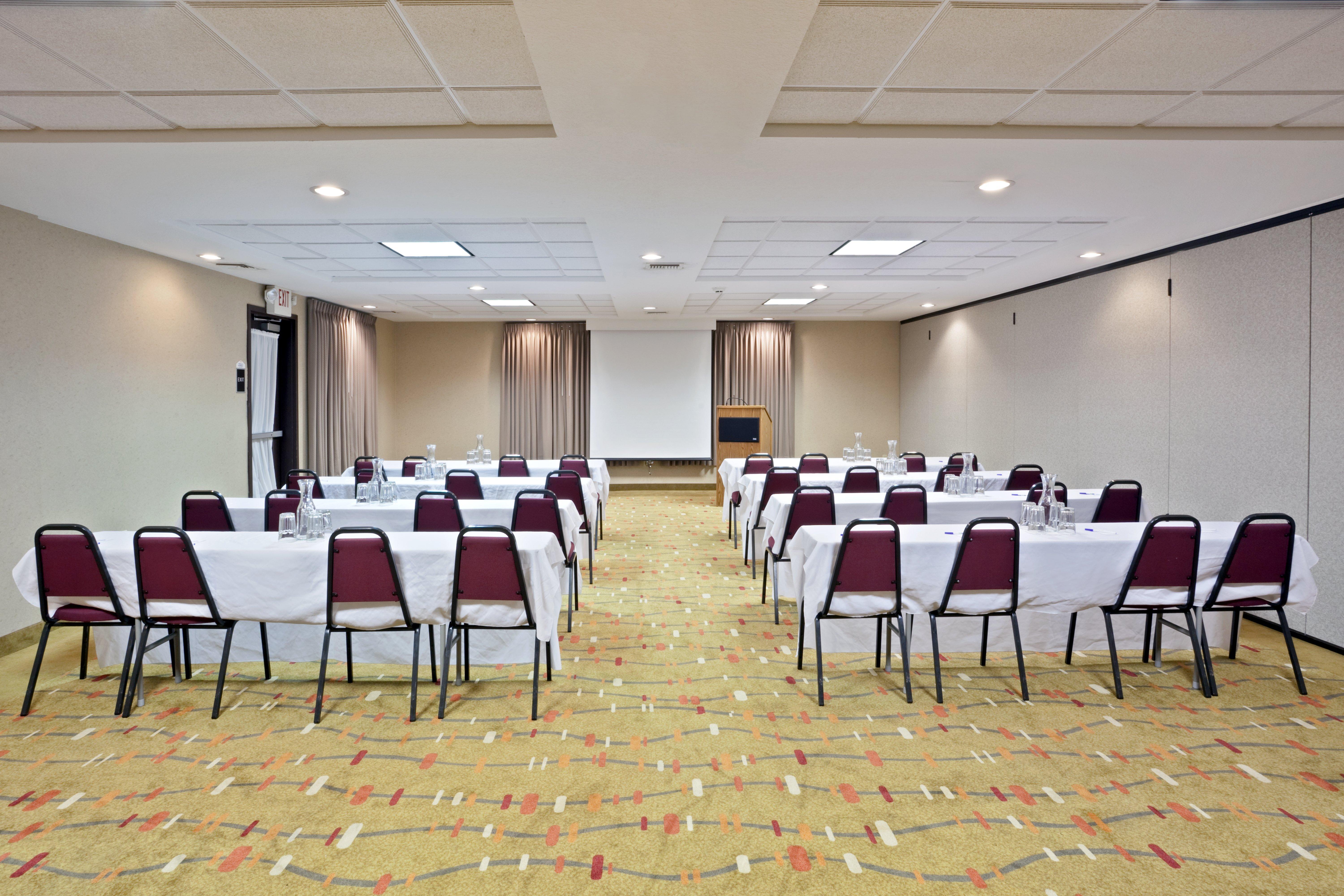 Holiday Inn Express Hotel & Suites Albany By Ihg Eksteriør bilde