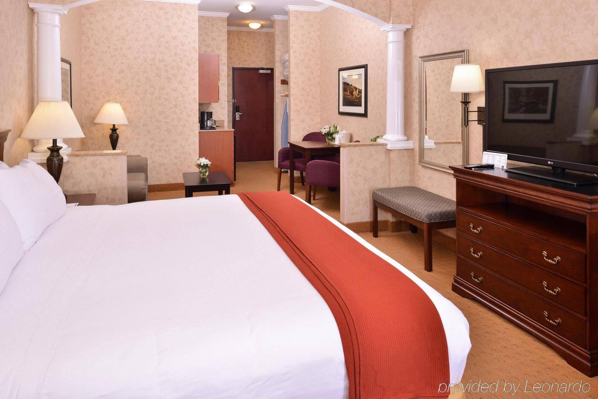 Holiday Inn Express Hotel & Suites Albany By Ihg Eksteriør bilde
